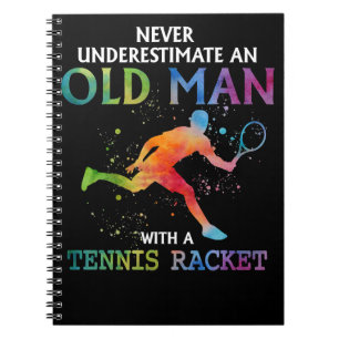 Carnet L'Amoureux Du Tennis Ne Sous-Estime Jamais Un Vieu