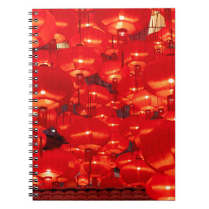 Carnet lanternes rouges traditionnelles décorées pour le 