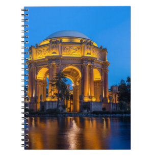 Carnet Le palais des Beaux-Arts à l'aube