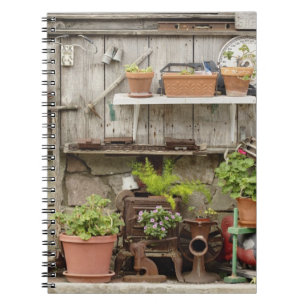 Carnet Les décorations sur la clôture en bois, île de 