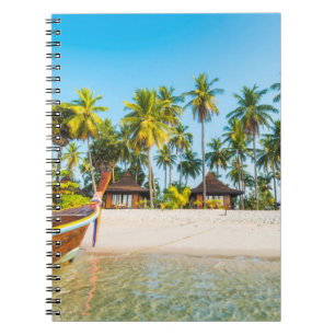 Carnet Les pavillons de la station touristique sur la