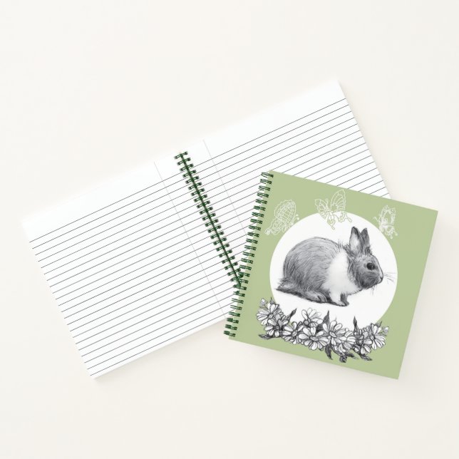 Carnet Lièvre farci avec papillons sur arrière - plan ver (Intérieur)