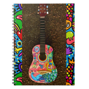 Carnet lumineux coloré de guitare d'amour rêveur