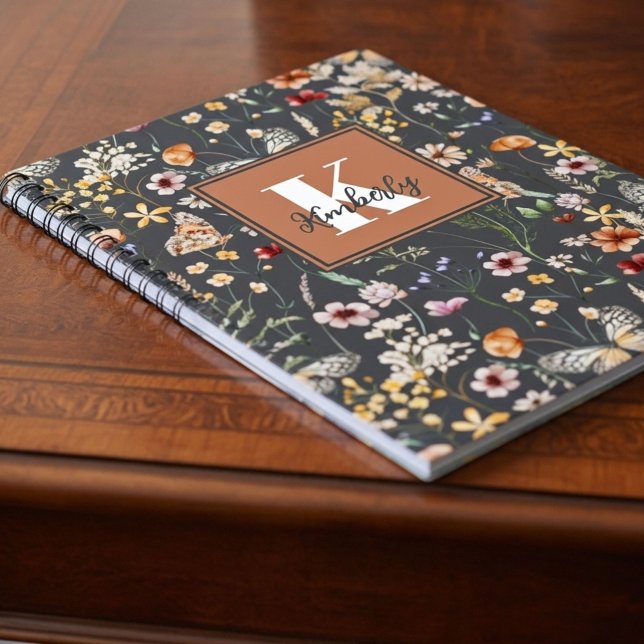 Carnet Monogramme de nom floral Boho moderne (Créateur téléchargé)