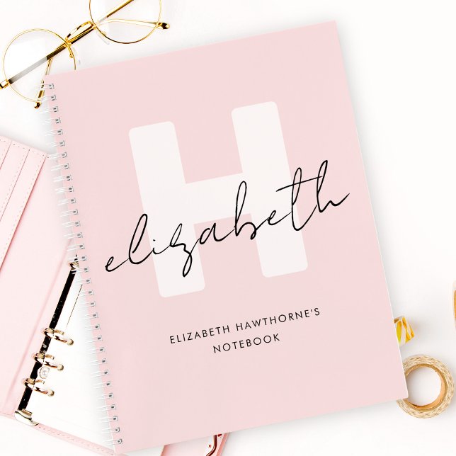 Carnet Monogramme moderne Script Girl Blush rose initial (Créateur téléchargé)