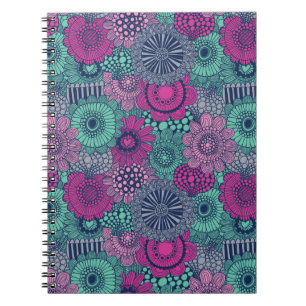 Carnet motif élégant et lumineux de magnifiques fleurs