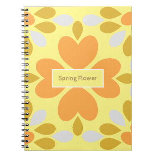 Carnet motif floral de fleurs de printemps