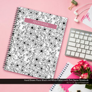 Carnet Motif noir blanc floral et nom rose tiré à la main