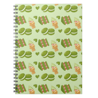 Carnet Motif sans couture de friandises au matcha dessiné