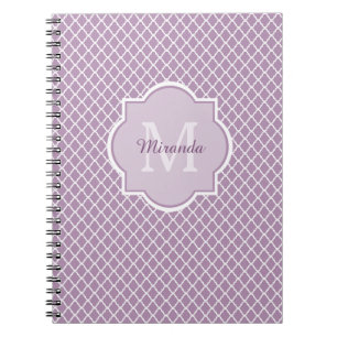 Carnet Nom décoré d'un monogramme pourpre de Quatrefoil