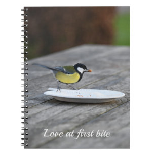 Carnet Nourriture Bleue Tit sur Plate de gâteau Amour à l