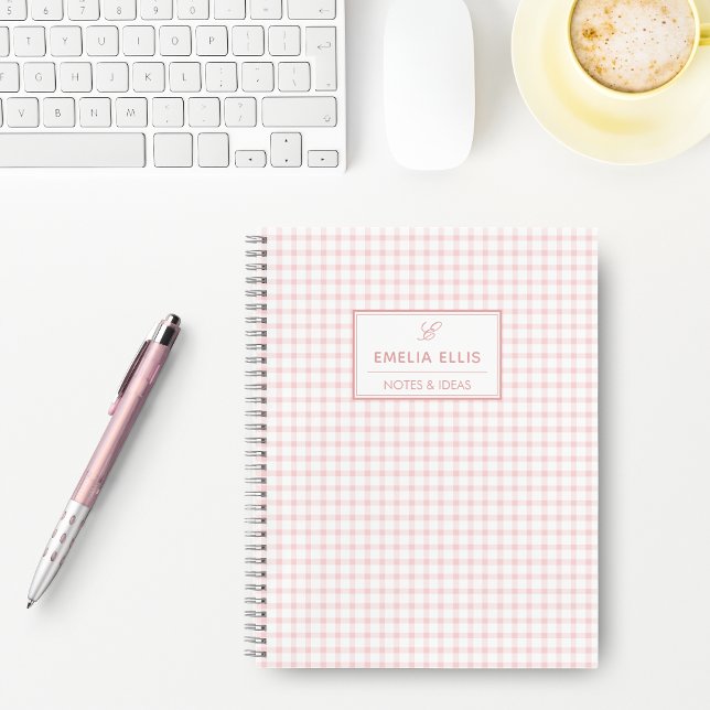 Carnet Pale Pink Gingham Grandmillennial Monogramme Nom N (Créateur téléchargé)