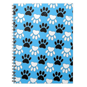 Carnet Paniers Noirs Et Blancs Perdus Sur Arrière - plan 