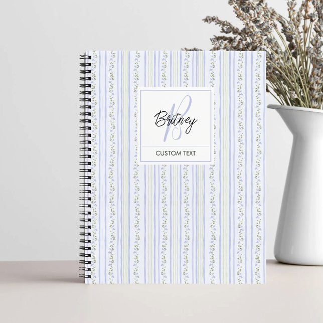 Carnet Pastel Blue Flowers and Stripes Coquette Monogram  (Créateur téléchargé)