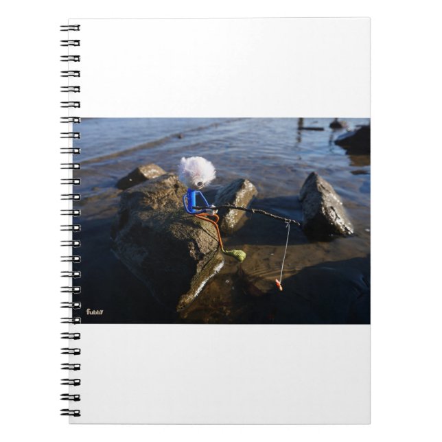 Carnet Pêche Fubby sur une pierre. (Devant)