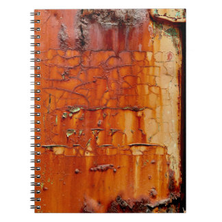 Carnet Photo haute résolution d'un métal rouillé qui s'ef