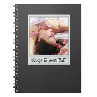 Carnet photo instantanée - photoframe - sur le noir