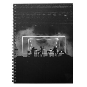 CARNET PHOTO SILHOUETTE DU GROUPE ROCK SUR SCÈNE