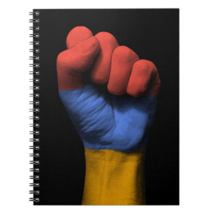 Carnet Poing serré augmenté avec le drapeau arménien