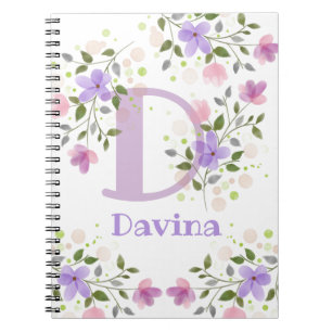 Carnet Premier nom initial plus Davina avec fleurs