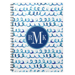 Carnet Profil onduleux d'aquarelle bleue peinte à la mai