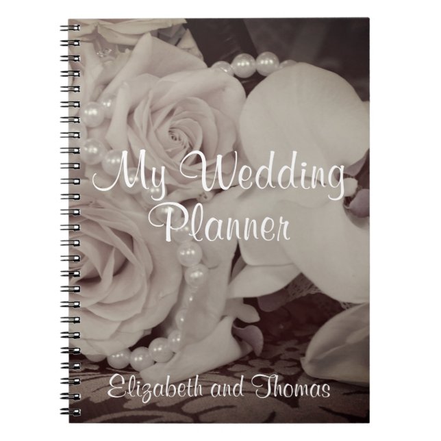 Carnet Roses et perles de 'carnet mon wedding planner" (Devant)