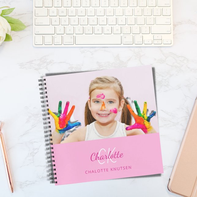 Carnet Sketbook photo rose monogramme fille (Créateur téléchargé)