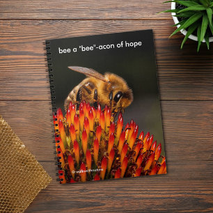 Carnet Soyez un "Bee" Bacon de l'Espoir Bee sur Echinacea