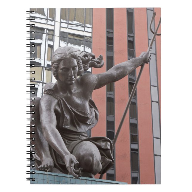 Carnet Statue de Portlandia, Portland, Oregon (Devant)