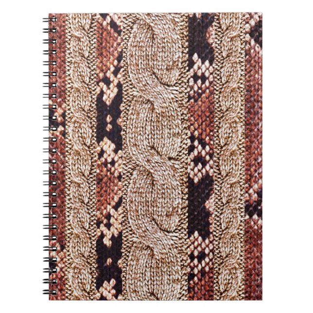 Carnet Texture de vêtement, motif de serpent géométrique. (Devant)