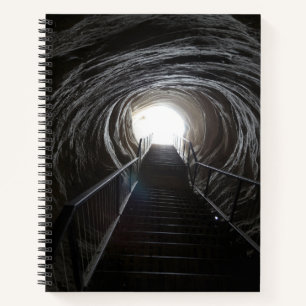 Carnet Tunnel de la grotte sombre