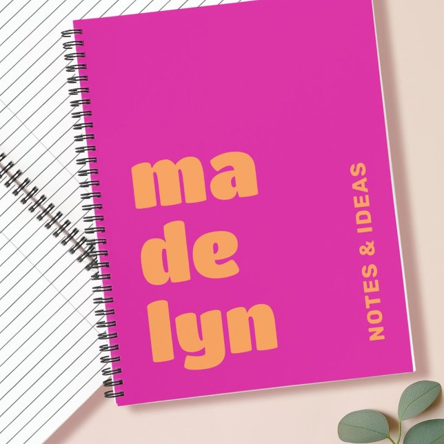 Carnet typographie en gras grandes lettres nom magenta or (Bold typography big letters name magenta orange notebook)