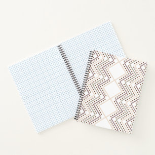 Carnet Un motif géométrique extensible aux formes diamant