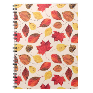 Carnet Un motif sans faille créé à partir de feuilles