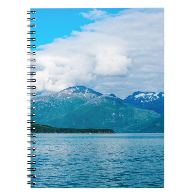 Carnet Une presqu'île couverte de pinède (Devant)