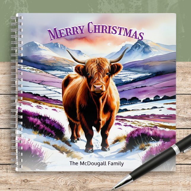 Carnet Vache Highland dans l'aquarelle de neige (A stylish Christmas notebook with illustration of a Highland cow in Scotland with heather and snow)
