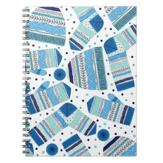 Carnet Vêtements d'hiver confits : Motif confortable sans
