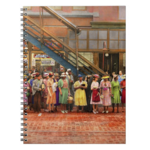 Carnet Ville - Chicago - En attente d'un tramway 1940