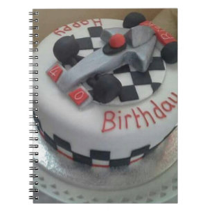 Carnet voiture de course d'anniversaire heureuse