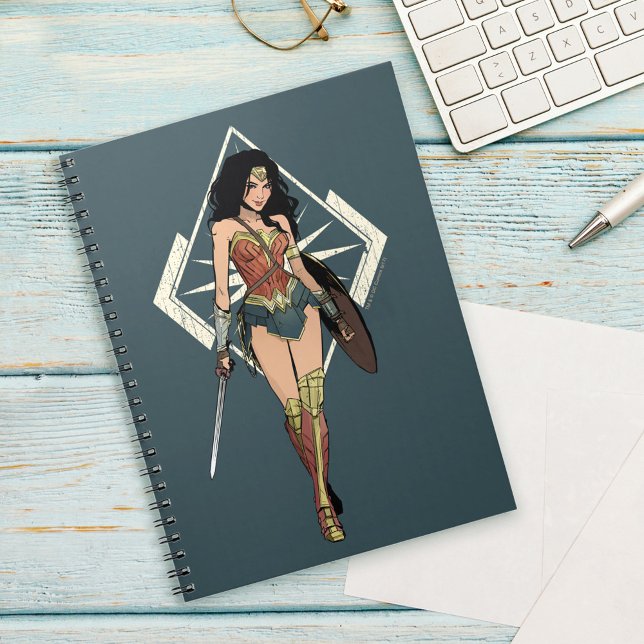 Carnet Wonder Woman With Sword Comic Art (Créateur téléchargé)