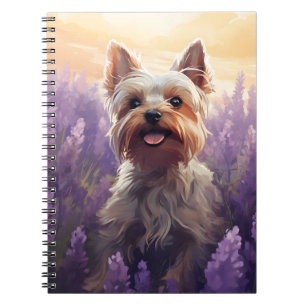 Carnet Yorkshire Terrier dans le champ Lavender