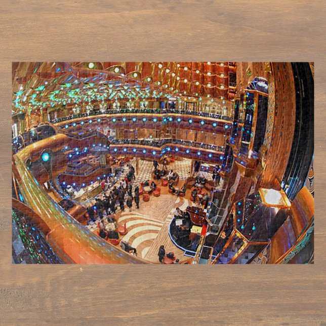 Carnival Cruise Ship Atrium (Von Creator hochgeladen)