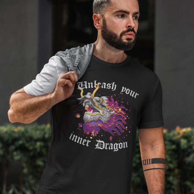 Carnival Dragon Decoration T-Shirt (Von Creator hochgeladen)