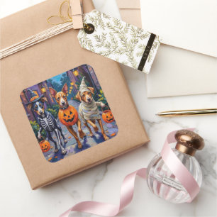 Carolina Trick-or-Treating in Halloween-Kostüm Quadratischer Aufkleber