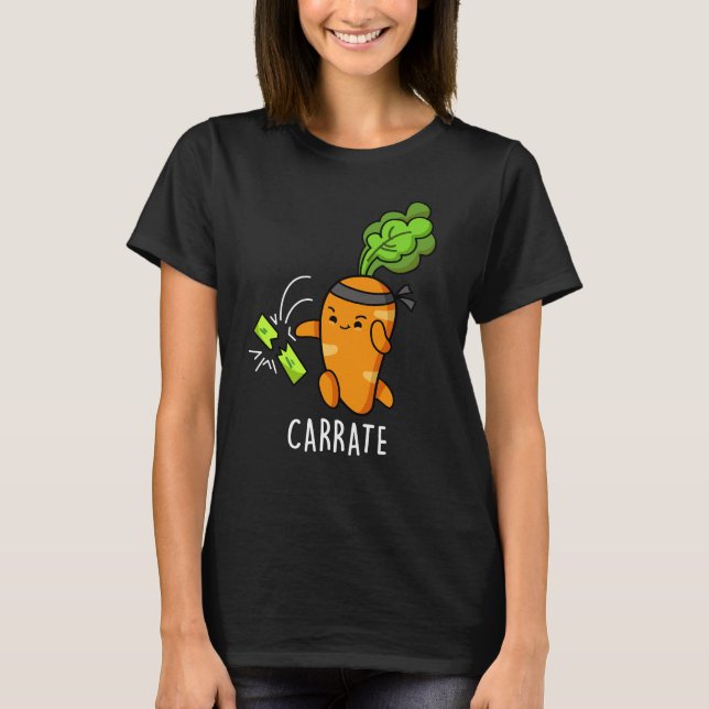 Carrate Funny Carrot Karate Pun Dark BG T-Shirt (Vorderseite)