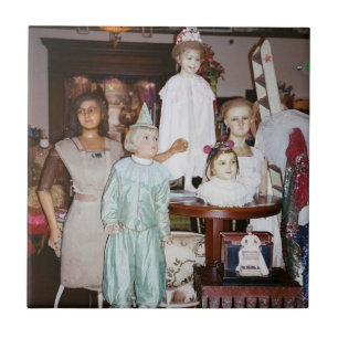 Carreau Antiquité des poupées vintages