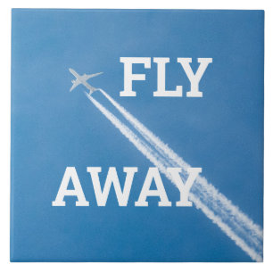 Carreau Avion vole dans le ciel bleu