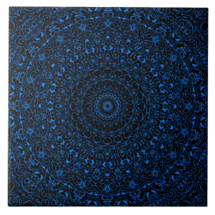 Carreau Bleu azur sur Médaillon kaléidoscope Mandala noir
