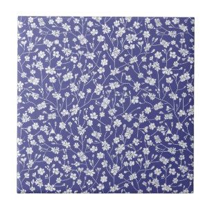 Carreau Bleu poussiéreux avec des fleurs blanches Imprime