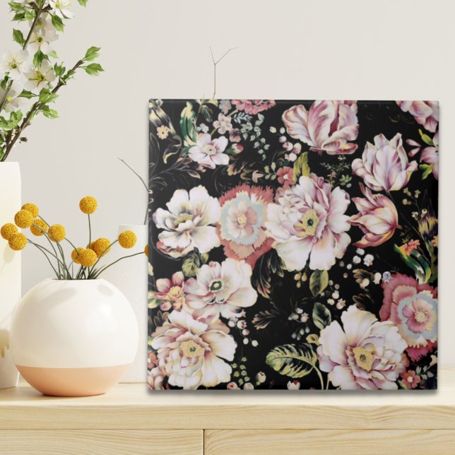 Carreau bohème chic rose pâle fleurs sombres floral (bohemian chic blush pink flowers dark floral ceramic tile)